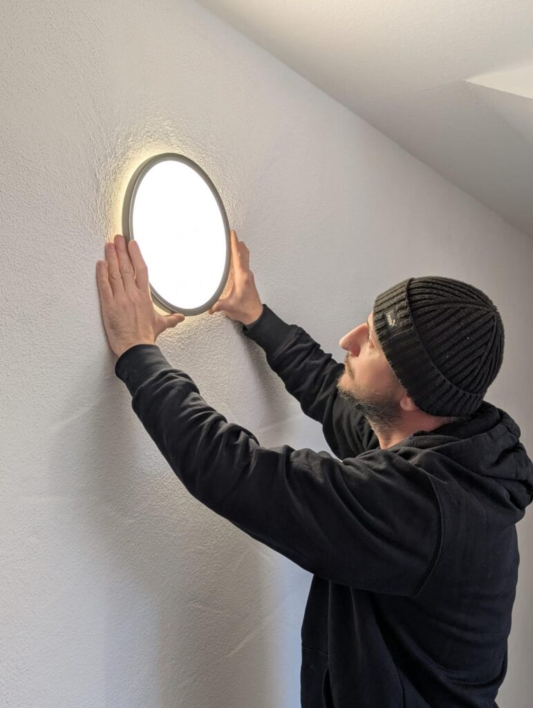 Viktor Sartison Lichtinstallation